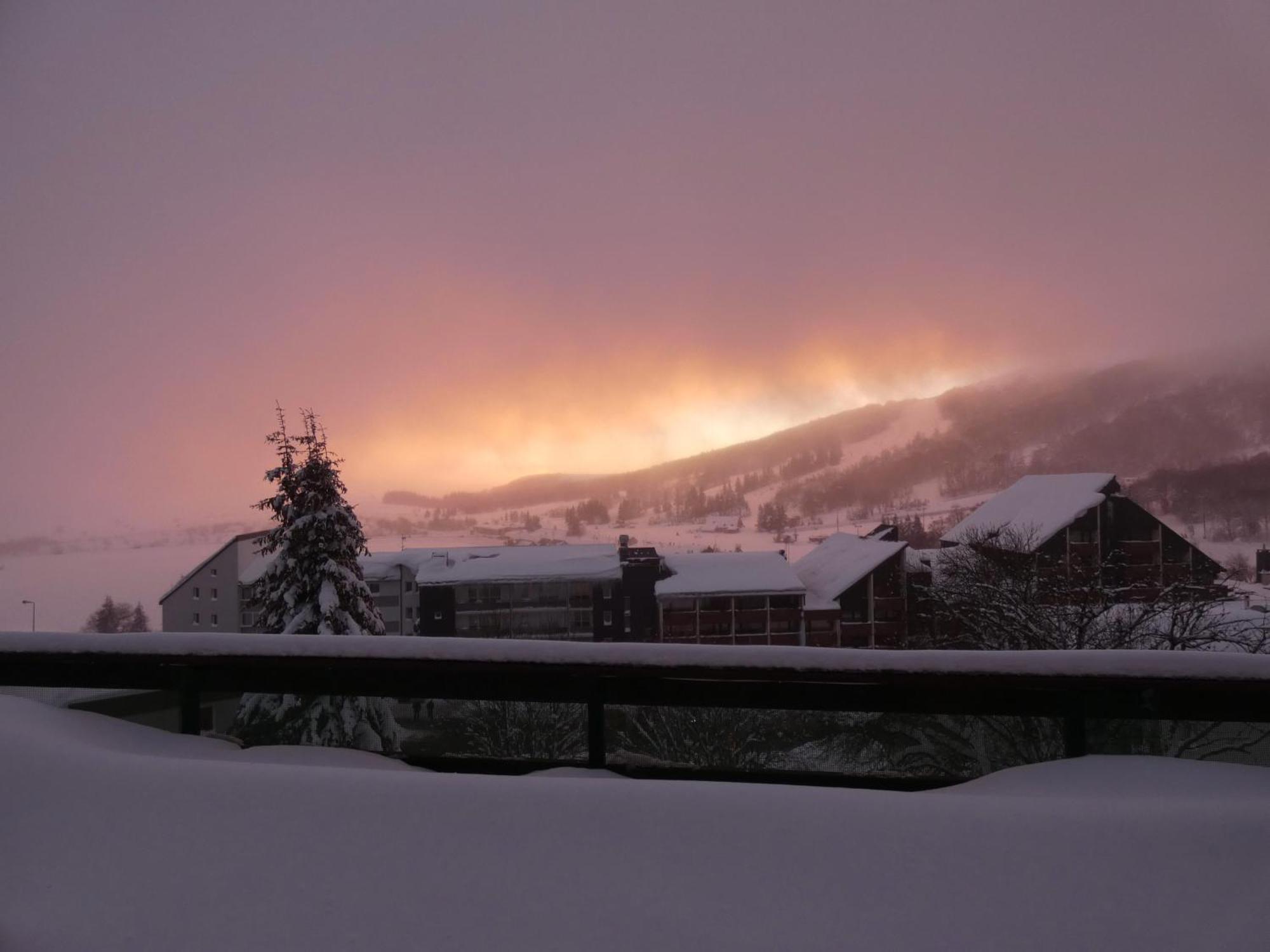 Gergovia Hotel Super Besse Exterior photo