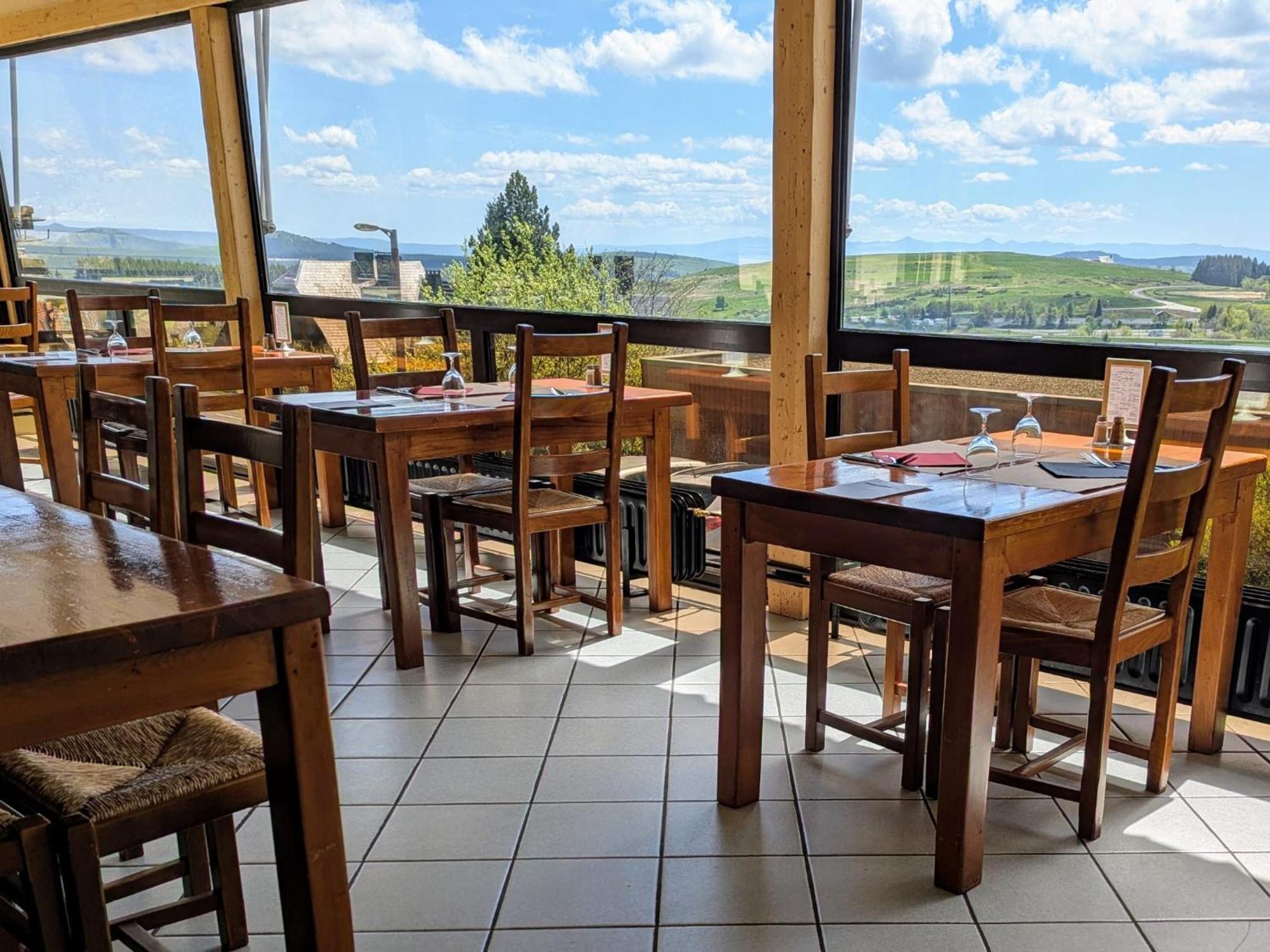 Gergovia Hotel Super Besse Exterior photo