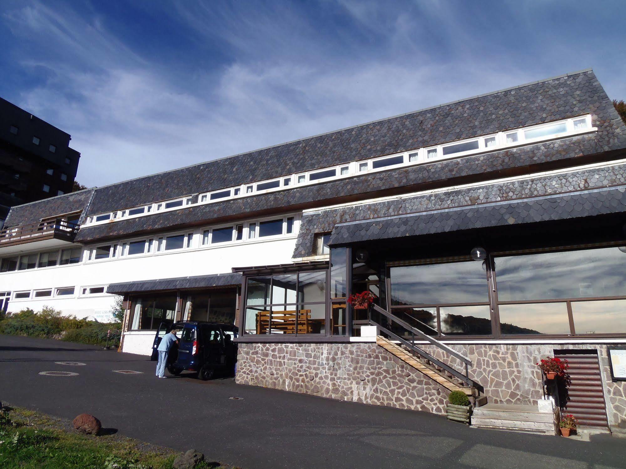 Gergovia Hotel Super Besse Exterior photo